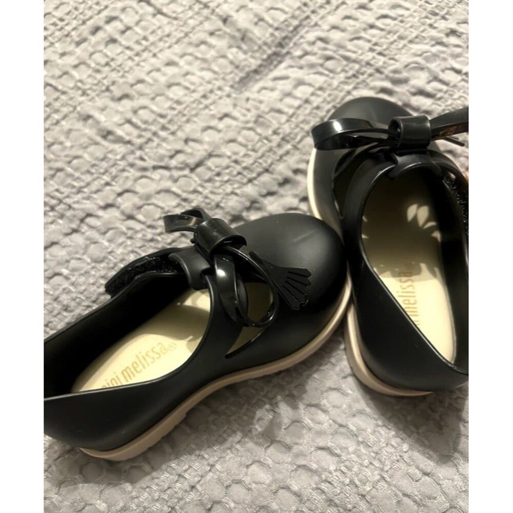 Mini Melissa size 5